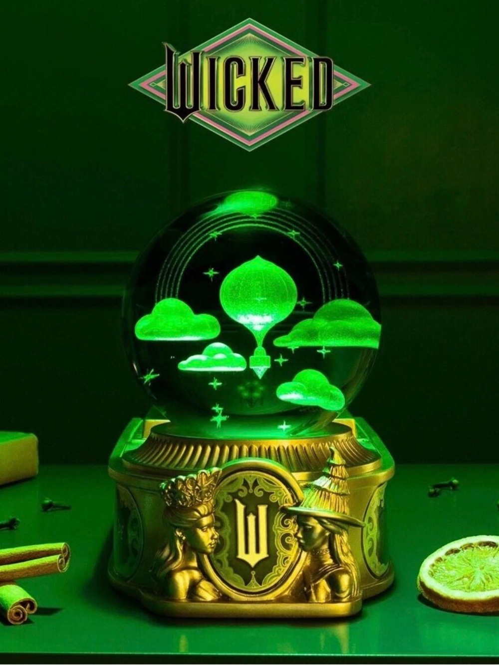 Wicked! Scentsy warmer BN